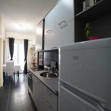 Galiot Apartment *